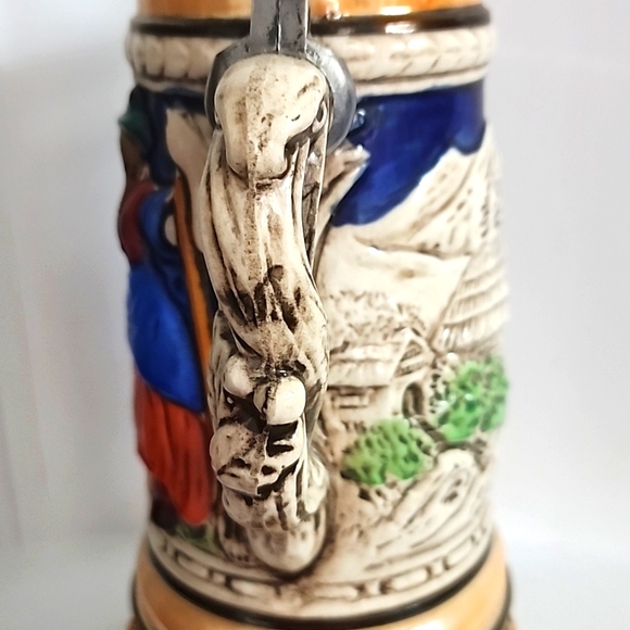 Vintage Hand-crafted German-made Beer Stein Music Box - Picture 5 of 9